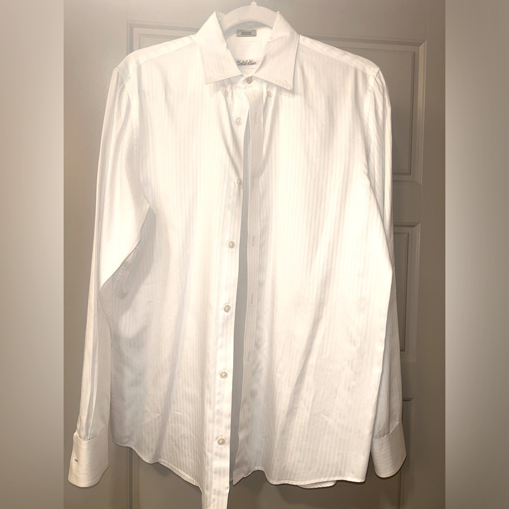 Calvin Klein Slim Fit White button down shirt